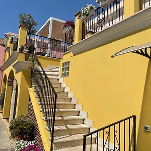 Pauli's Holiday House Apartamento